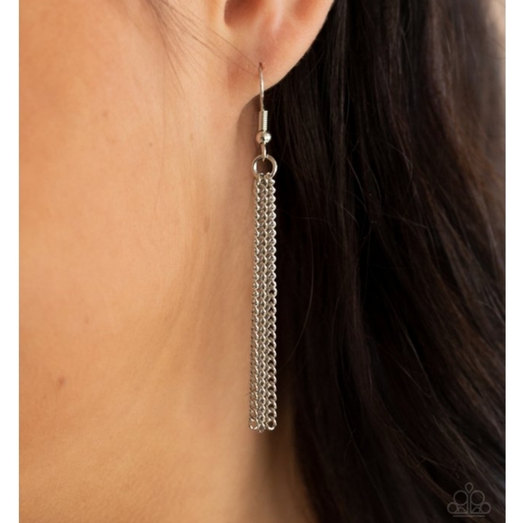 Light It Up Silver Necklace - Picture 3 of 3